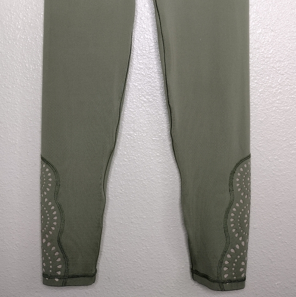 Aerie Women's Active Running Workout Athletic Leggings Size M - Picture 4 of 15